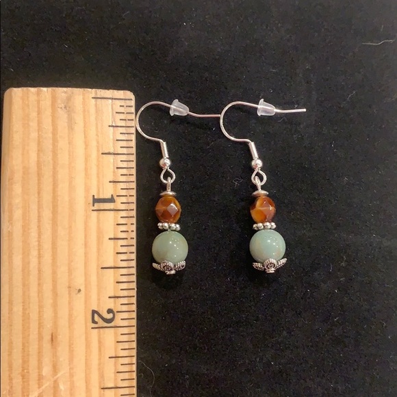 20189 ⭐️Dragon blood jade and amber earrings⭐️ - Picture 5 of 6